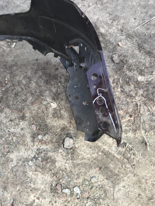 Бампер Форд Фьюжн оригинал биток