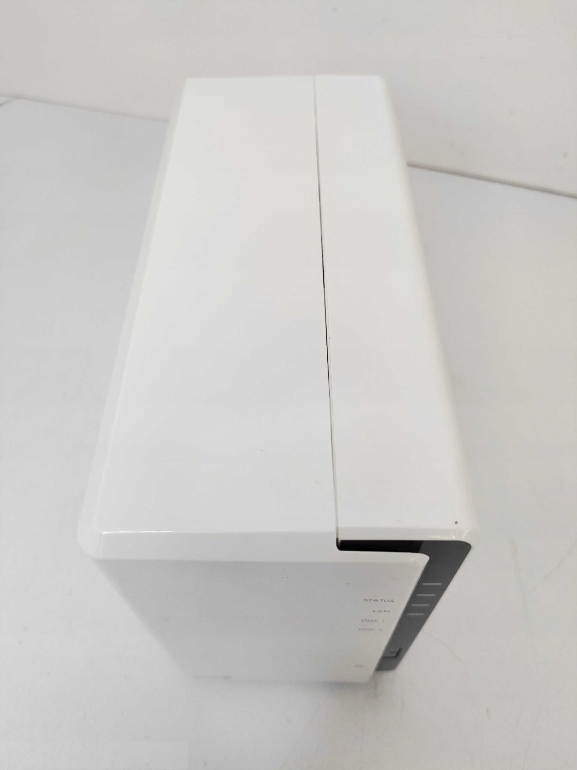Мережеве сховище (NAS) Synology DS216J