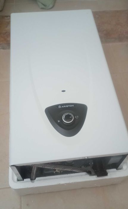 Esquentador Fast Evo B - Gás Natural - Como Novo