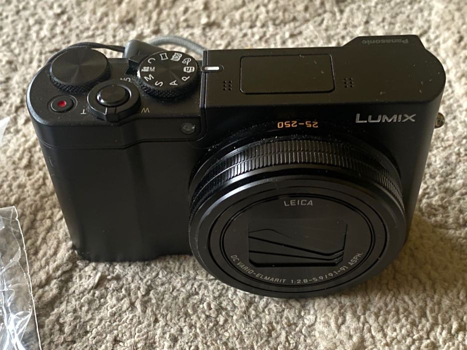 Цифровий фотоапарат Panasonic DMZ-TZ100 4k