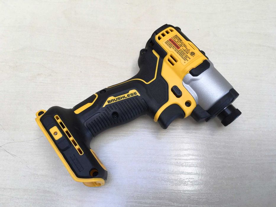 Оригинал DeWALT DCF840 бесщеточный гайковерт шуруповерт импакт 20V 18V