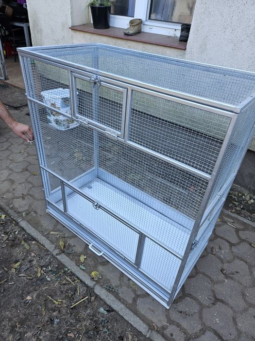 Woliera dla ptaków lub gryzoni