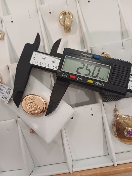 Zawieszka złote puzderko pr 585