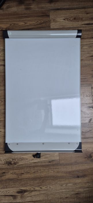 Tablica suchościeralna magnetyczna