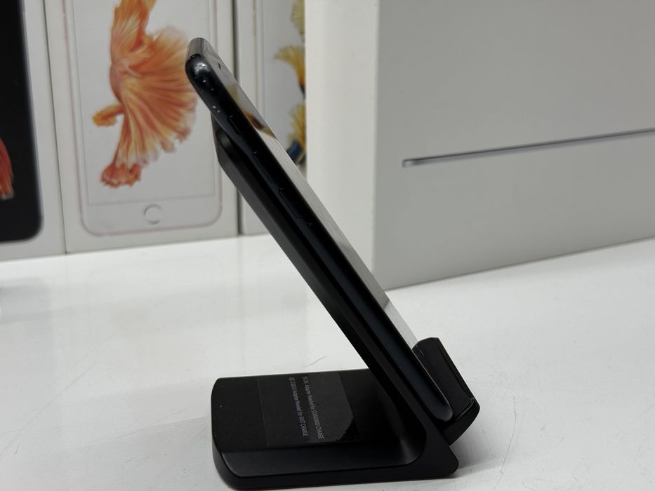 iPhone SE 3 2022 128gb Neverlock Trade-In/Oбмeн