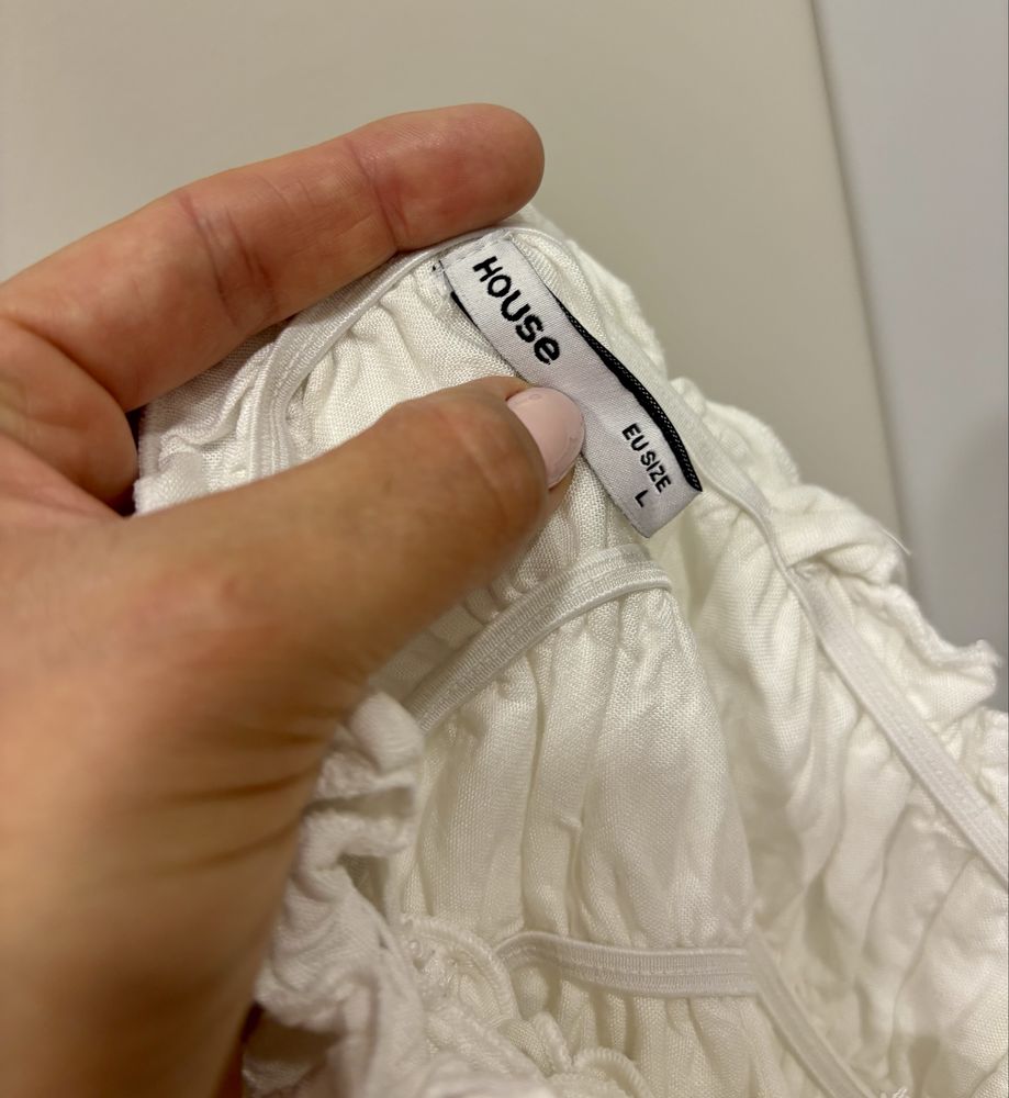 Biala sukienka boho