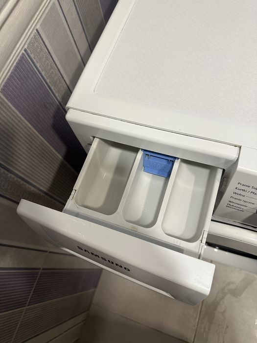 Пральна машина Samsung WF70F5E0W2W ecobubble 7 kg