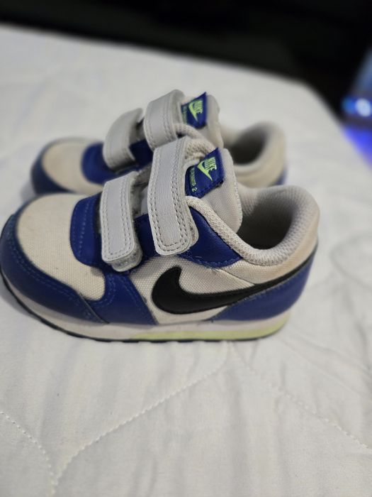 Buty chłopięce Nike 23