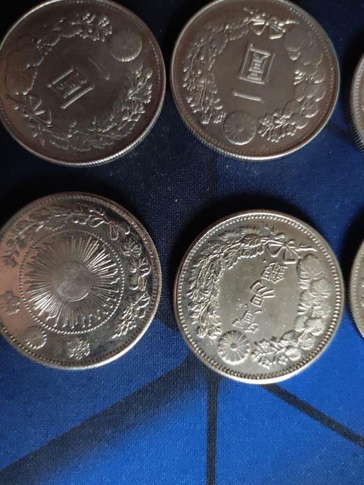 Coleção de moedas antigas, Yen, trade dollar, etc.