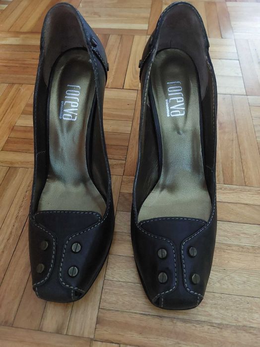 Sapatos pele  39