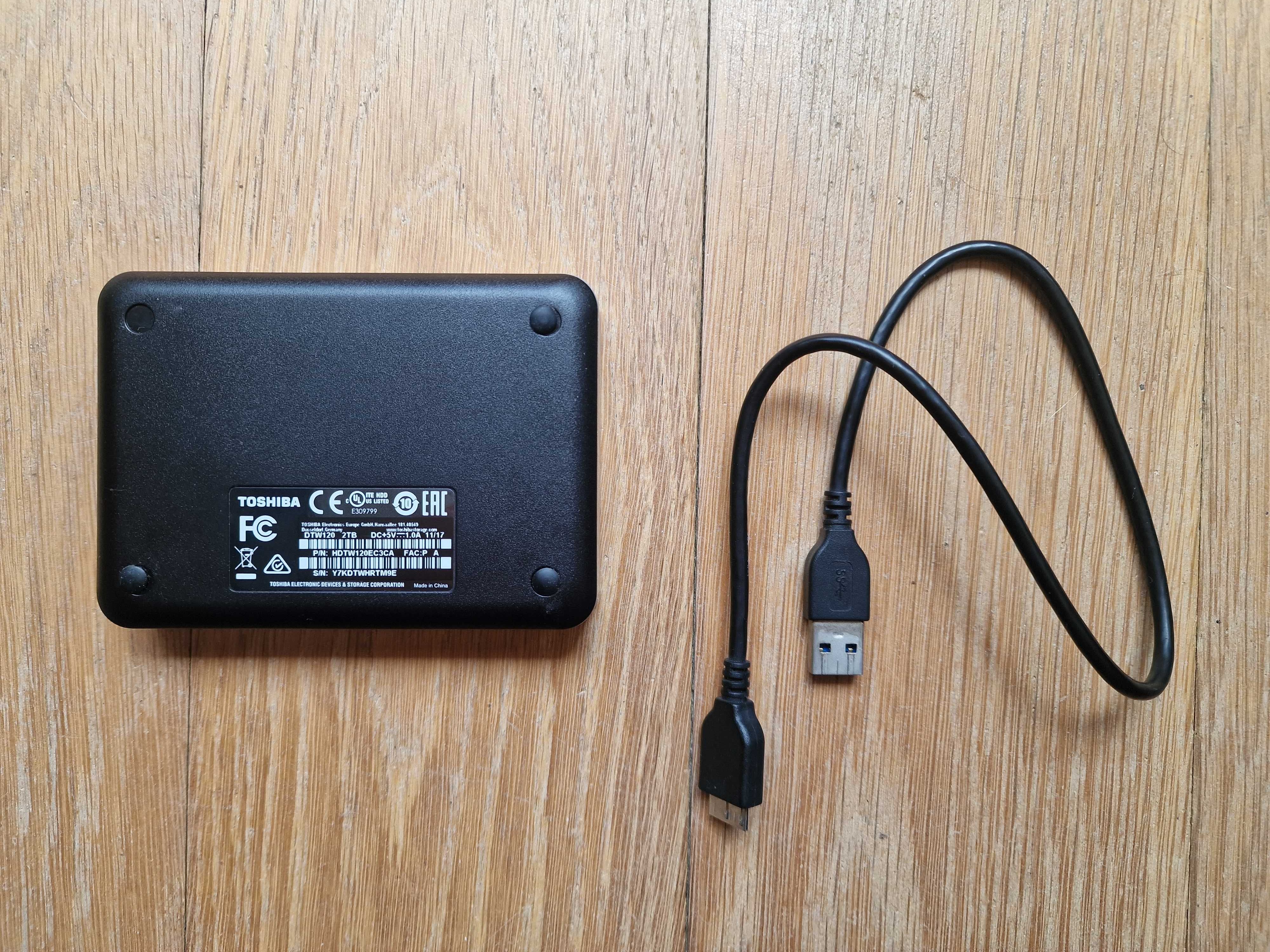 Disco Externo HDD 2TB 2.5″ USB3.0 - TOSHIBA Canvio Premium