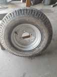 jante de reboque com pneu 10