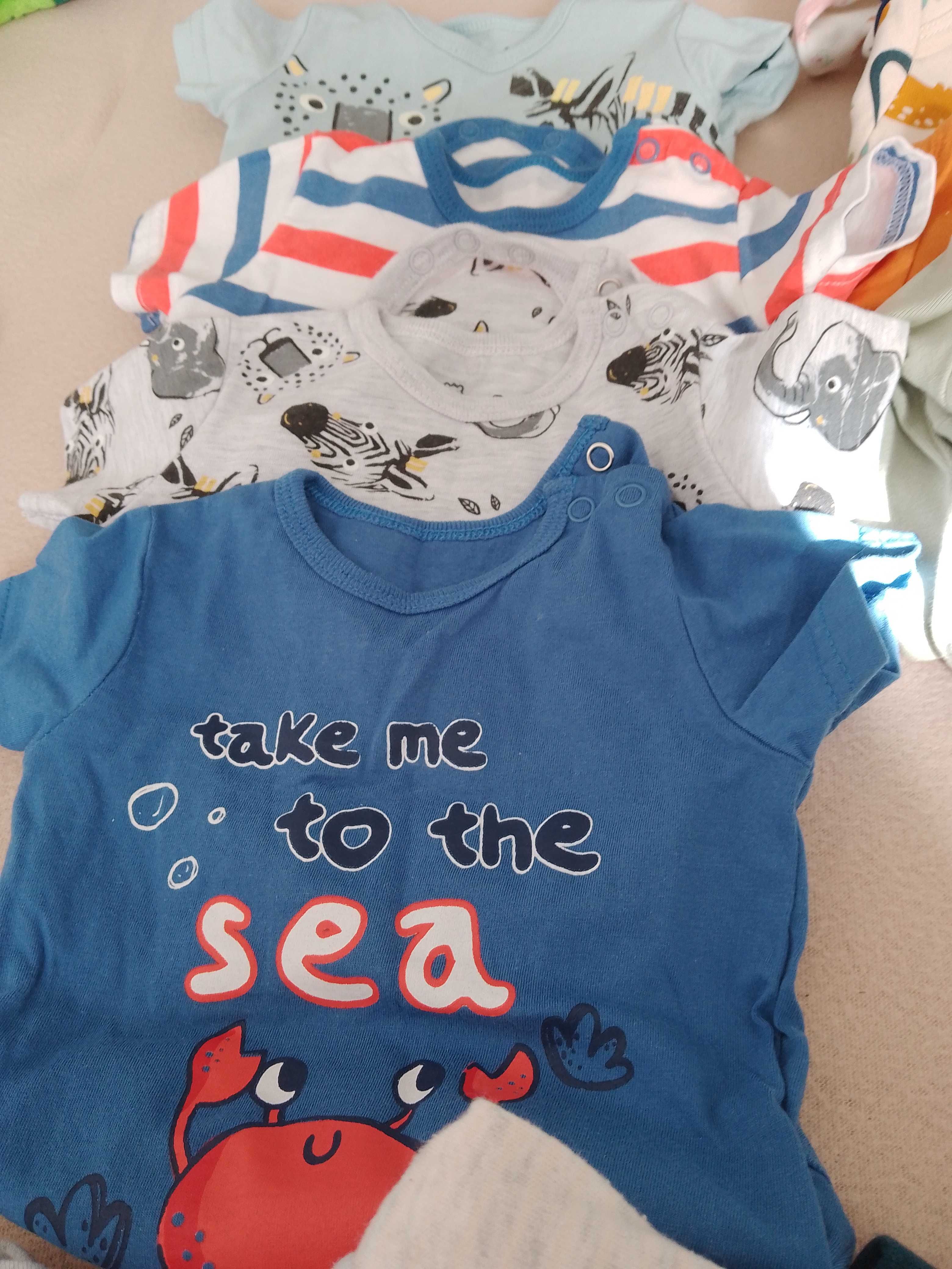 Paczka ubranek niemowlęcych dla chłopca+gratis śpiworek i pieluchy