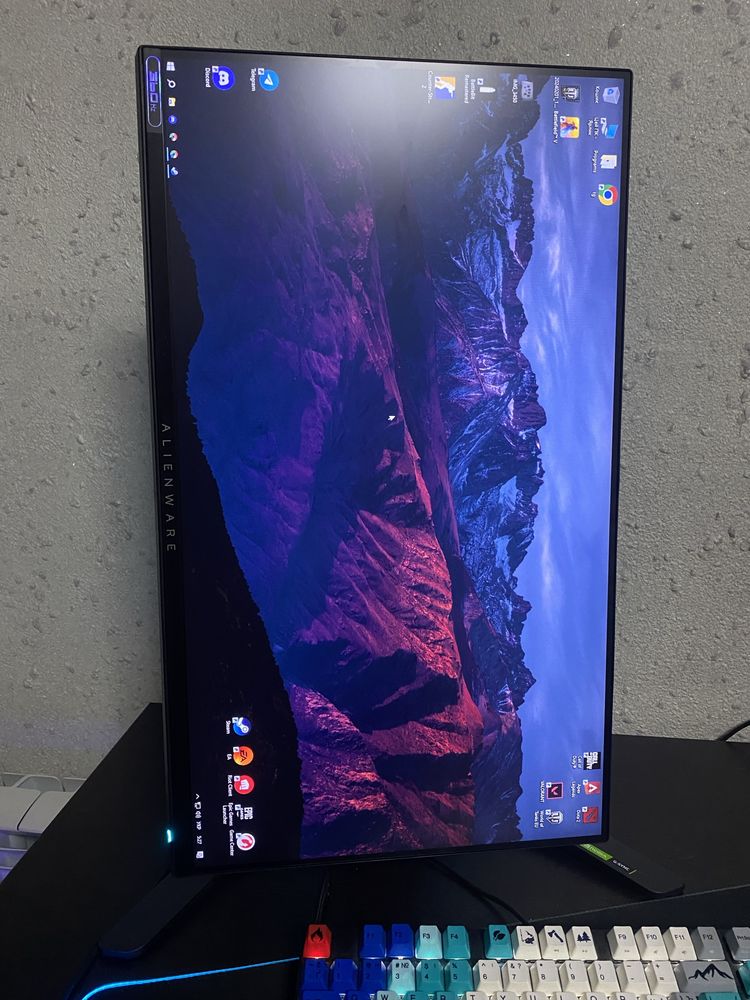 Ігровий монітор Alienware Dell AW2521H 240hz ips