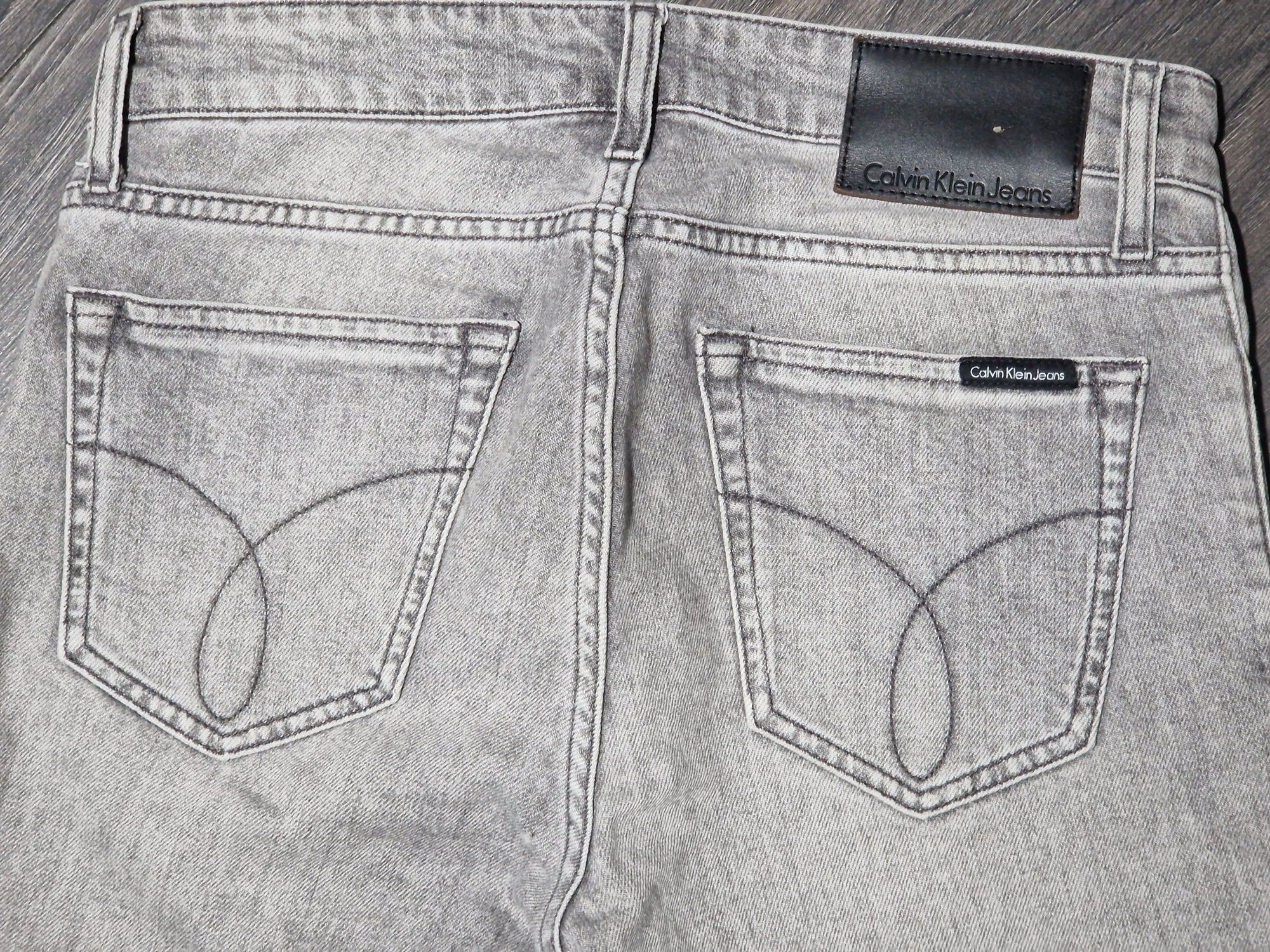Spodnie jeans Calvin Clain W28 L 32