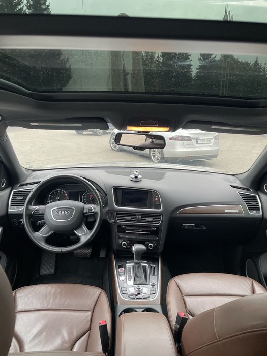 Audi Q5 Premium Plus