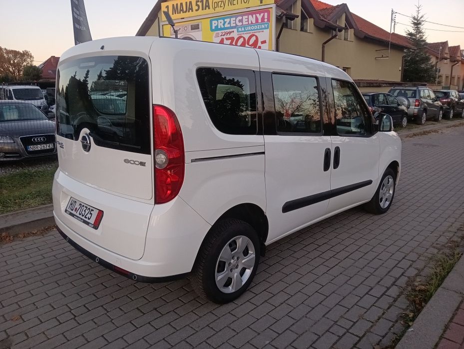 Opel Combo, Model 2017r 1.6 Jtd Serwis ,Stan bardzo dobry _