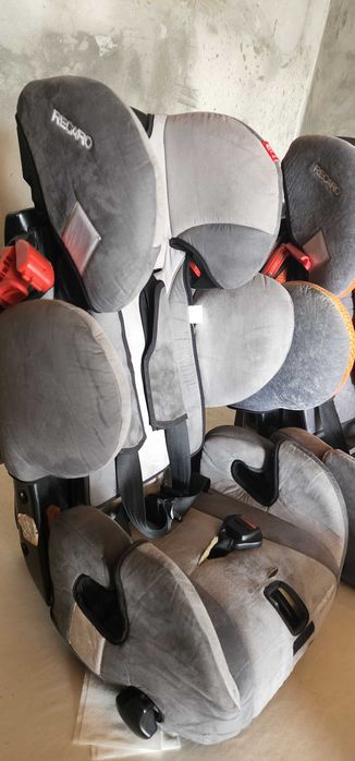 Автокресло Recaro