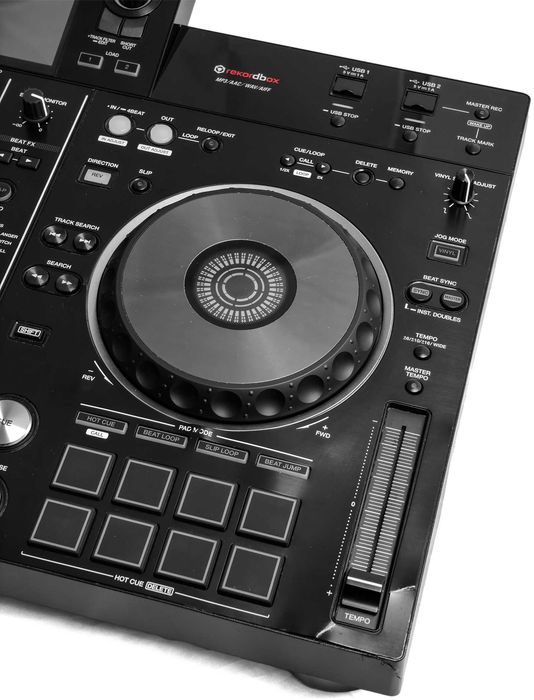 Kontroler 2-kanałowy Pioneer XDJ-RX2 + torba