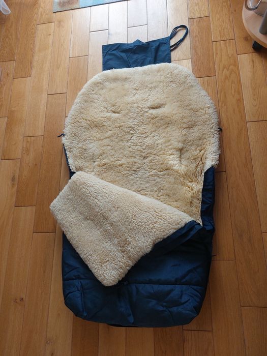 Śpiworek do wózka spacerowego