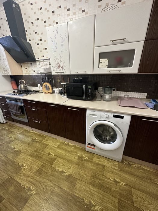 Продам 2 кімн. Квартиру м-р Сосновий !