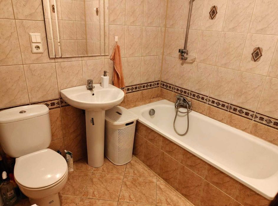 Przestronne mieszkanie z garażem