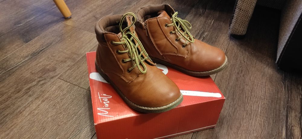 Buty chłopięce Minoti rozm 33