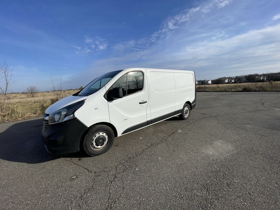 Opel Vivaro 2017 року