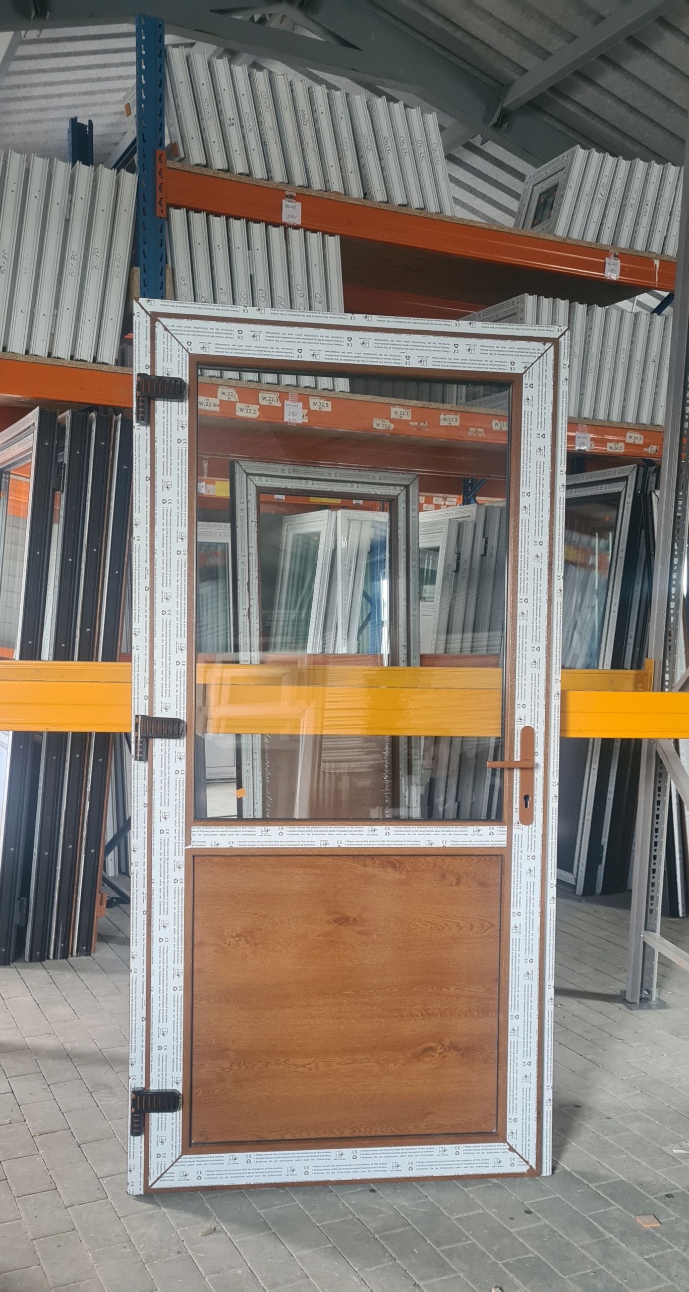 DRZWI Kacprzak 90x210 Drzwi ZEWNĘTRZNE PCV Sklepowe Złoty dąb