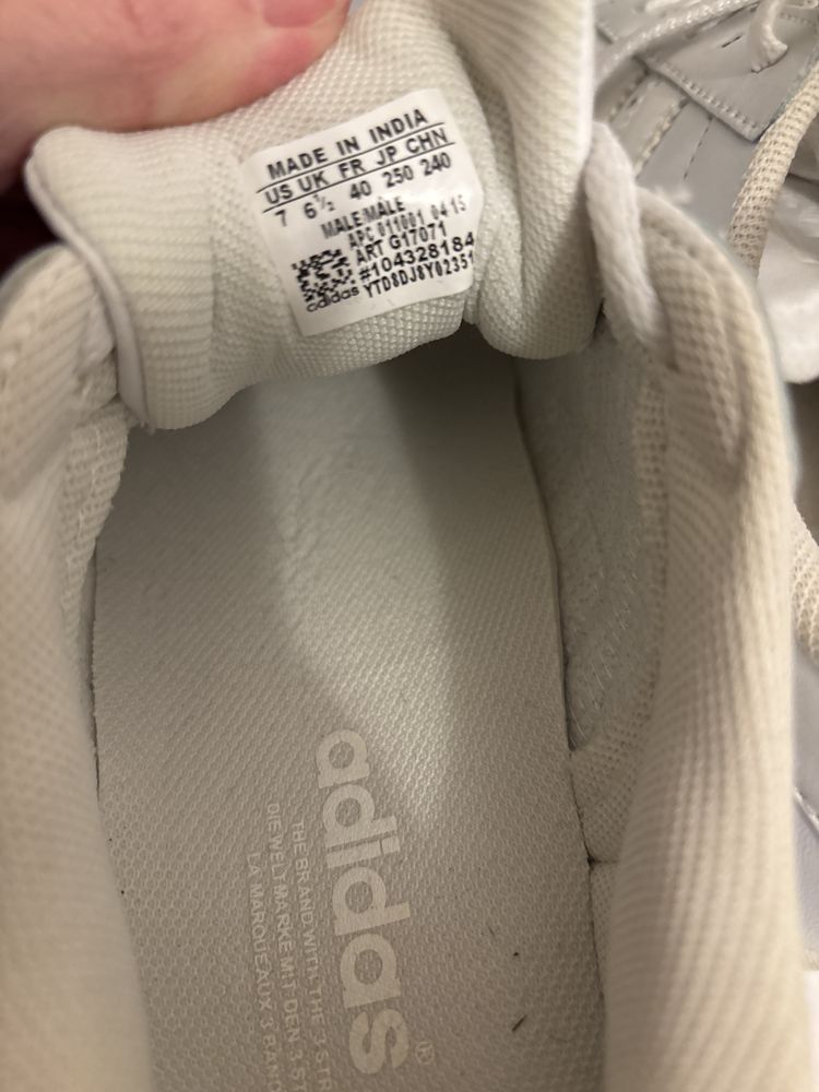 Buty sportowe adidas