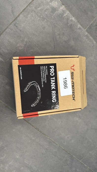 Mocowanie Tank Ring SW Motech Honda [1986]