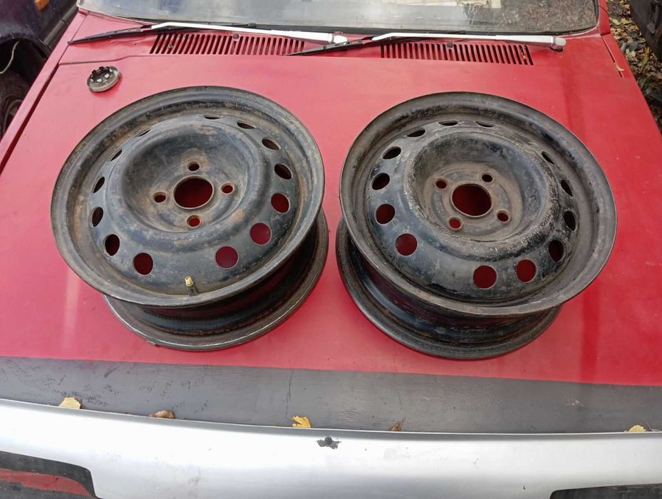 Оригінальні диски 4x100 et45 r13 vw skoda audi seat колеса стальні