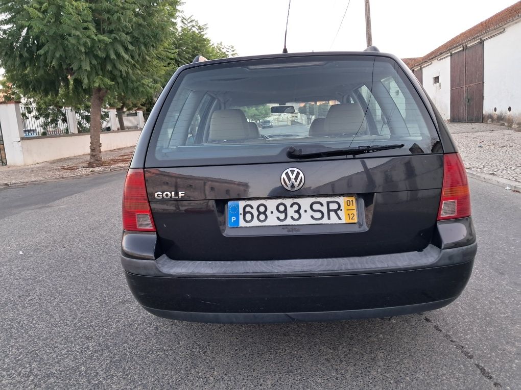 VW Golf variant 1,600
