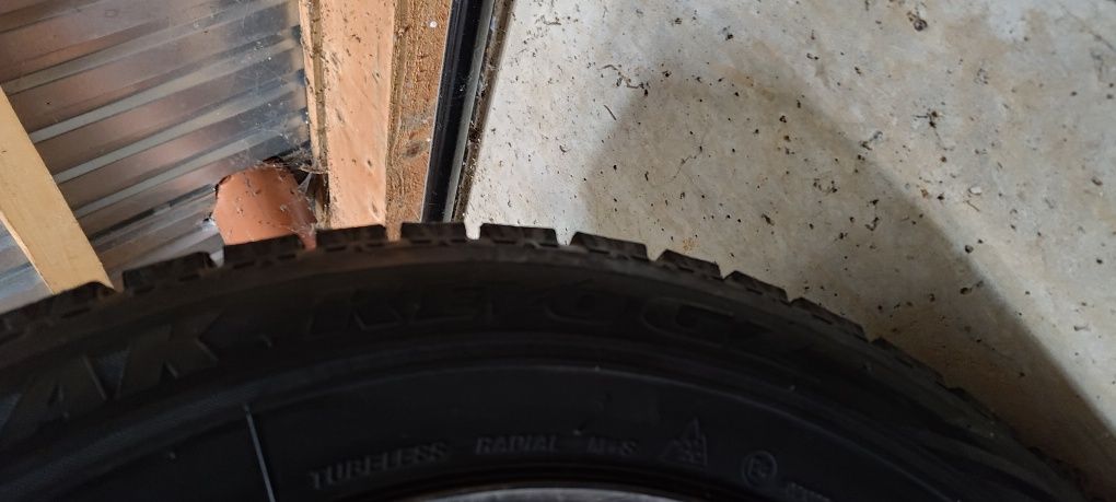 Комплект шин з дисками Bridgestone Revo GZ  205*60*16