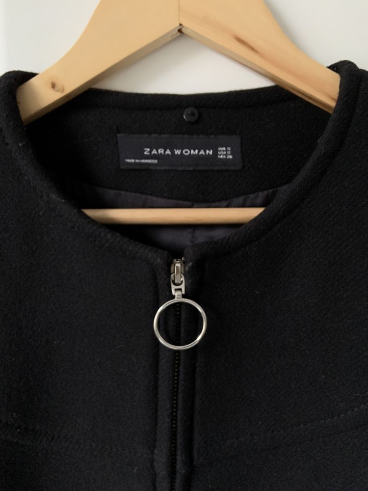 Czarny wełniany płaszcz premium Zara rozmiar S