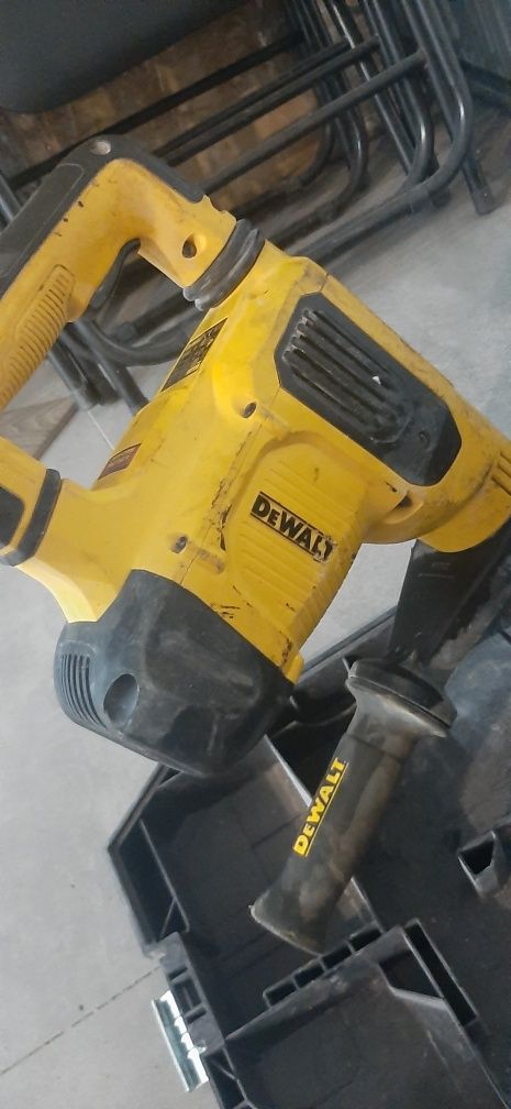 Młotowiertarka DeWalt D25481K młot udarowy wyburzeniowy