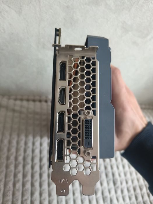 Nvidia GTX 1080Ti GameRock 11Gb Premium edition