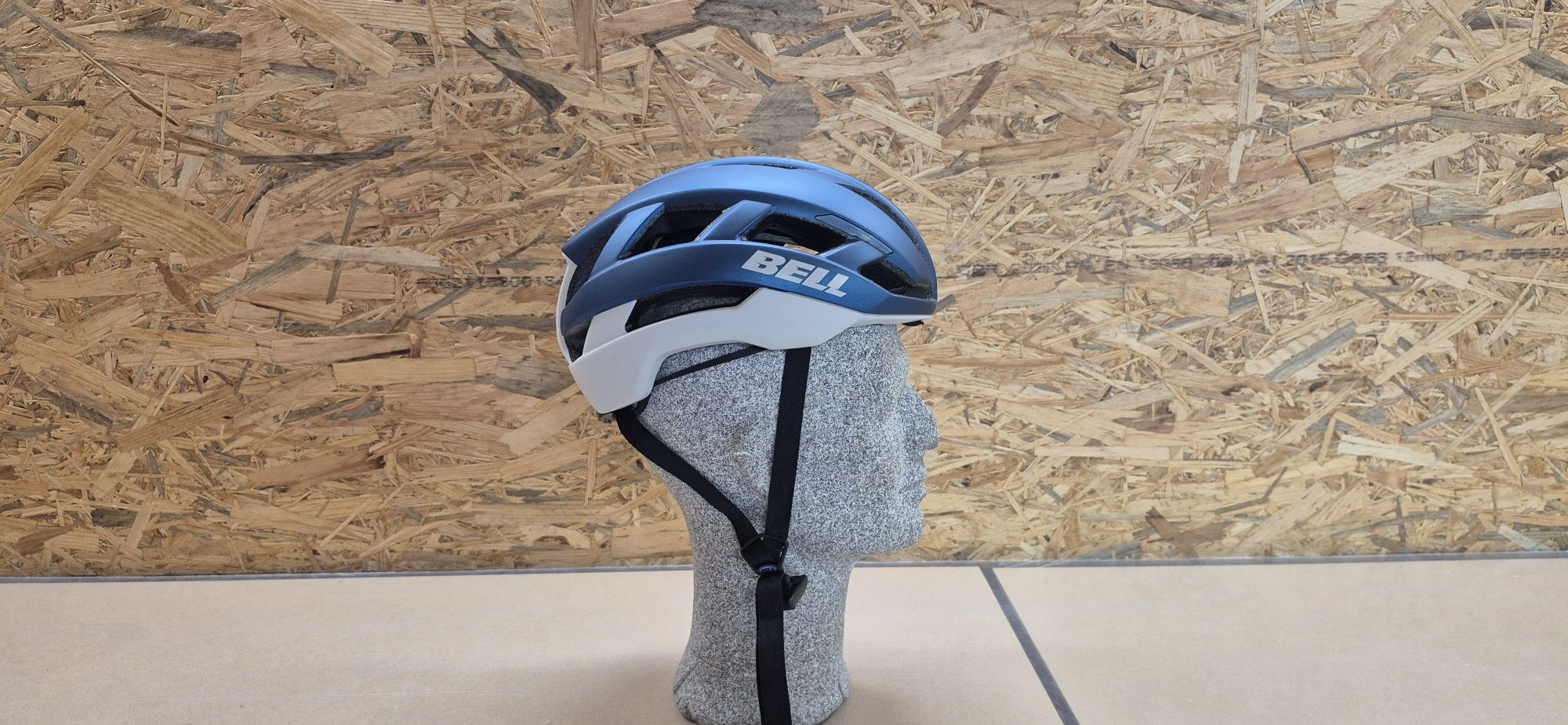 Kask Bell Falcon XR Mips. Rozmiar S .