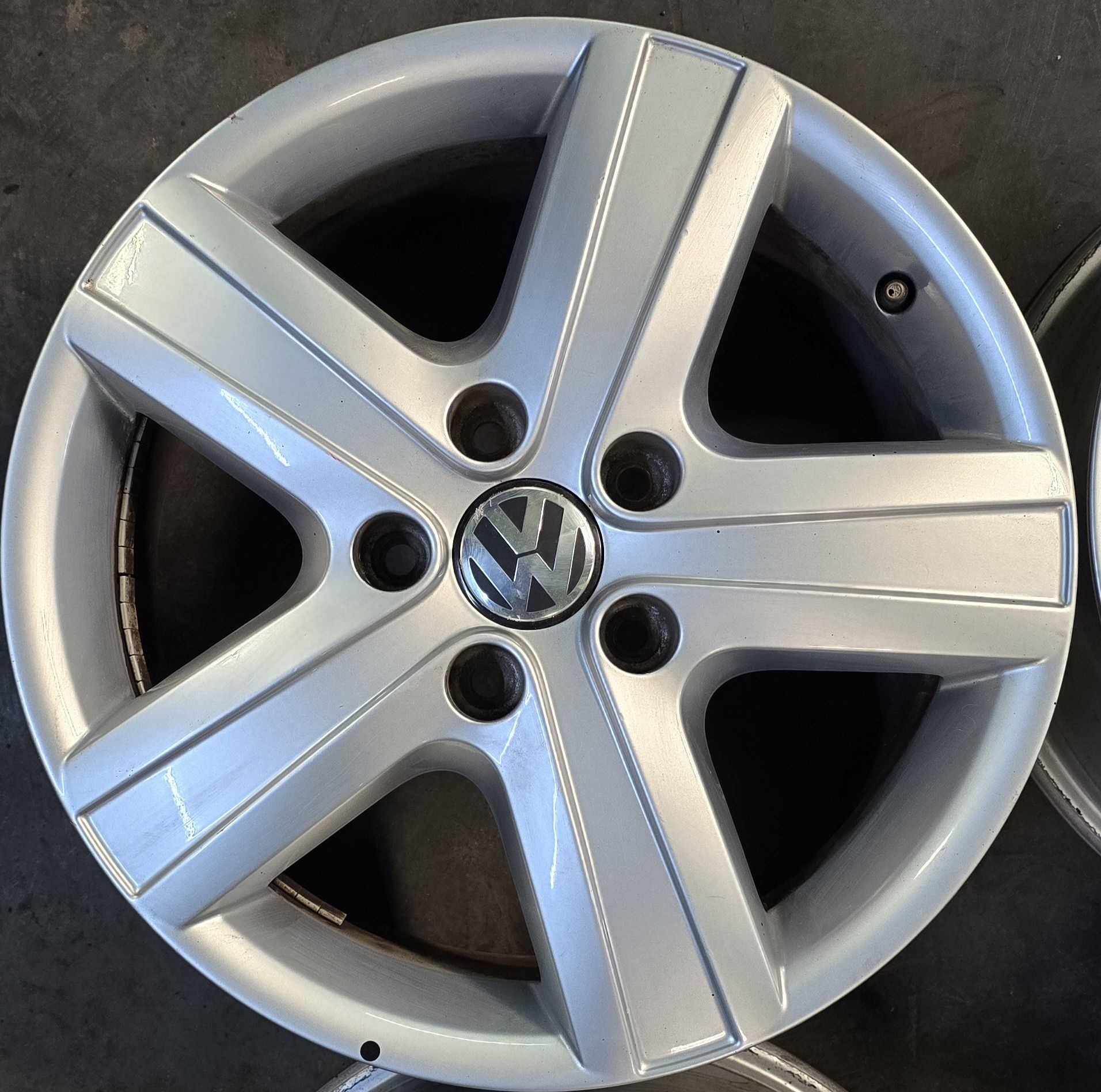 Alufelgi 17' Vw T5 T6 5x120 (bmn) Jarbet #3.7