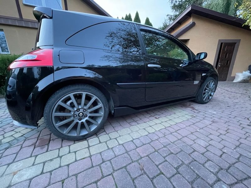 Progi nakladki progów renault clio 3 rs megane 2 rs sport