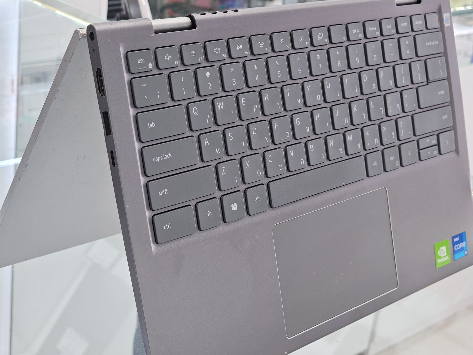 Dell Latitude 5310 Negócios de Ecrã táctil 2-em-1, 13,3" FHD