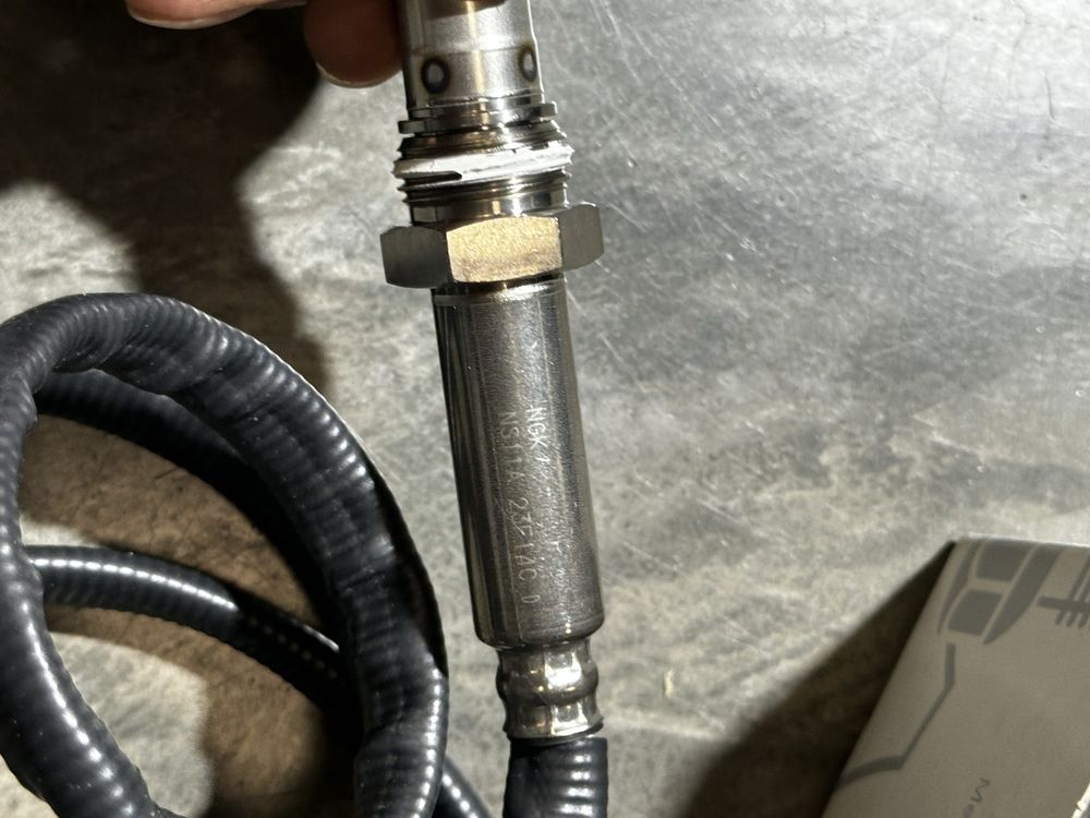 Лямбда зонд датчик нокс сенсор NOX мерседес W221 W164 W166 ML gle 651