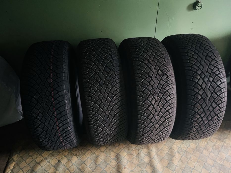 275/50R22 Nokian HAKKAPELIITTA R5 SUV 115