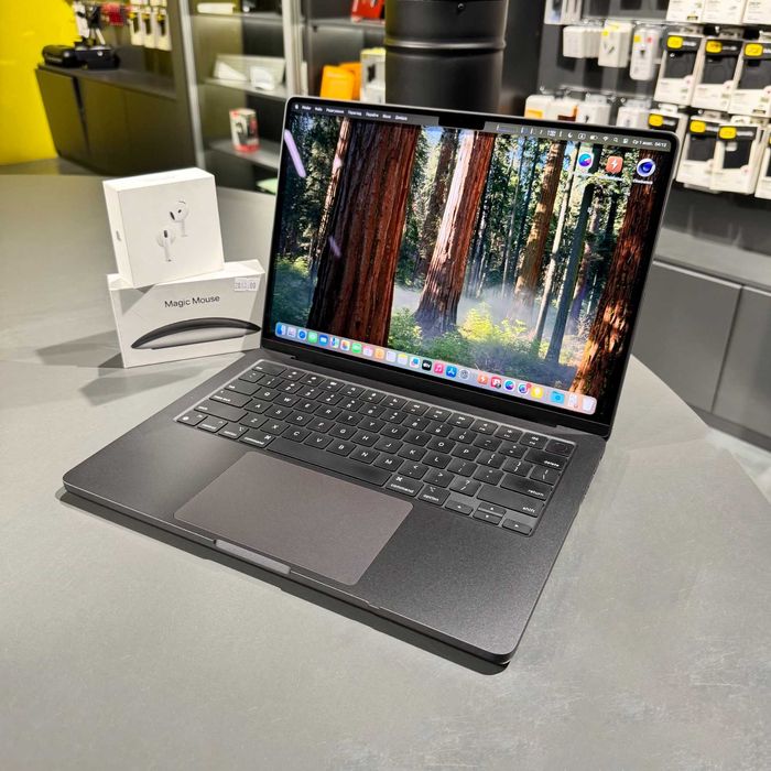 Ноутбук MacBook Pro 14" 2023 M3 Pro 18gb RAM 512gb SSD В НАЯВНОСТІ!