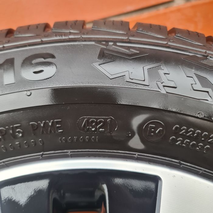 Alufelgi 16" 5x112 ET44 Mercedes OE + opony zimowe
