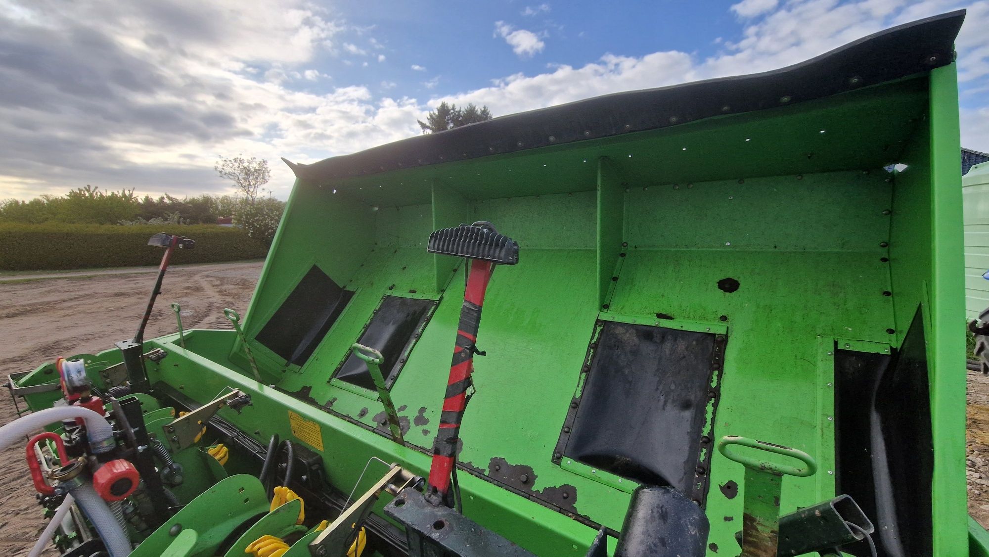 Sadzarka Miedema Hassia SL+ 4B ( nie Grimme)