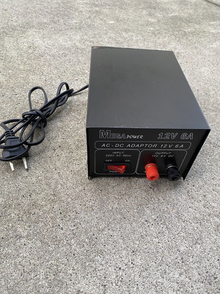 AC- DC ADAPTOR 12 V 6 A Mega Power