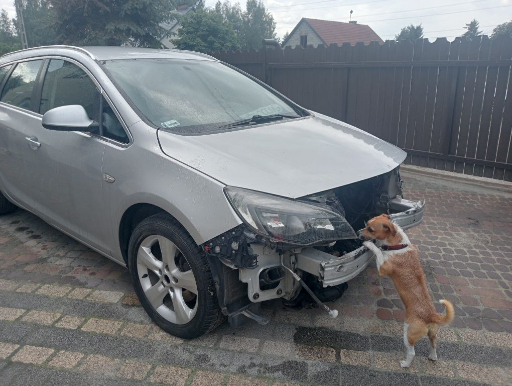 Opel Astra Całość lub czesci