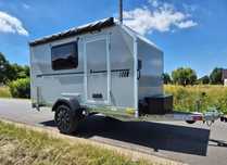 Niewiadów  Przyczepa Kempingowa Wyprawowa Terenowa Offroad Lekka DMC 750kg