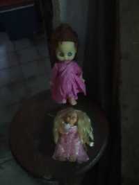 Duas bonecas vintage